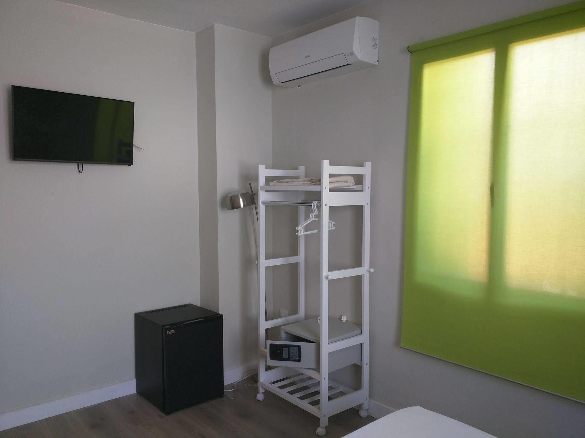 Nwt Paradise Urban Hostel Alicante Exteriér fotografie